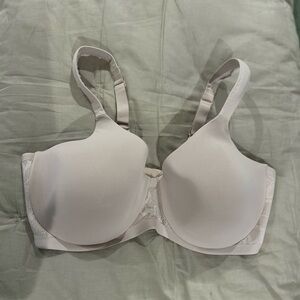 Lot of 2 Bali Smoothing Underwire T-Shirt Bra 40DD